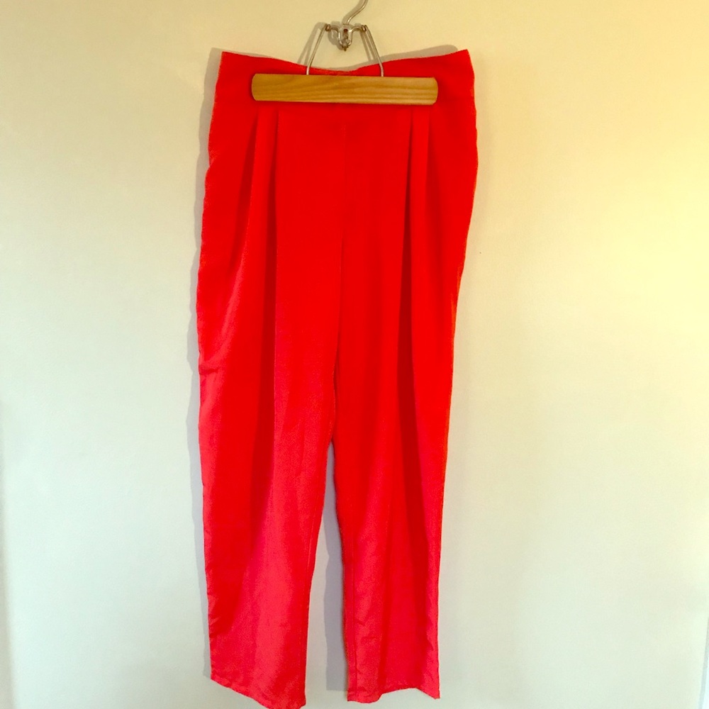 Red high waisted blousy ankle pants
